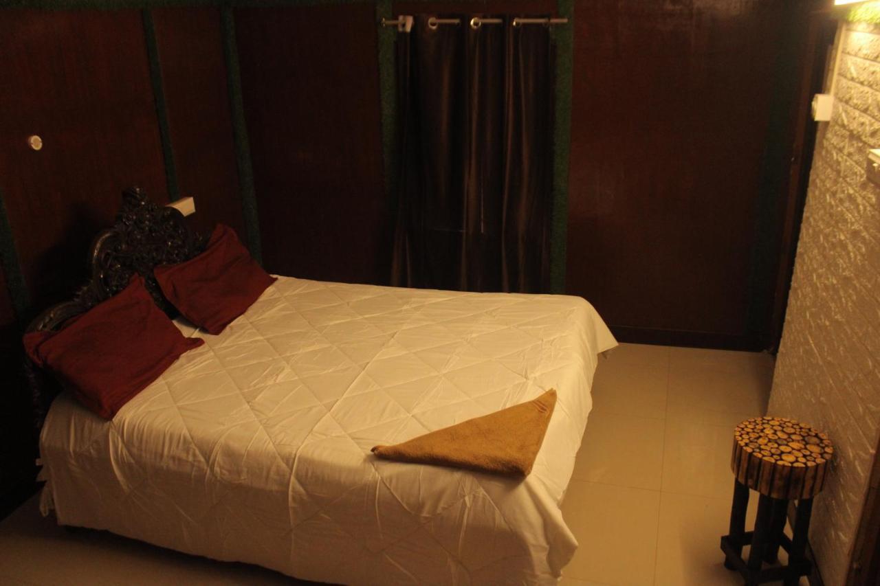 Kerala Bamboo House Hotel Varkala Exterior foto